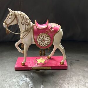 Dreamcatcher Horse Figurine - Pink and Gold